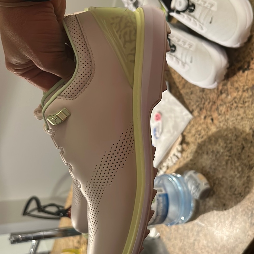 Nike ADG4 phantom volt golf